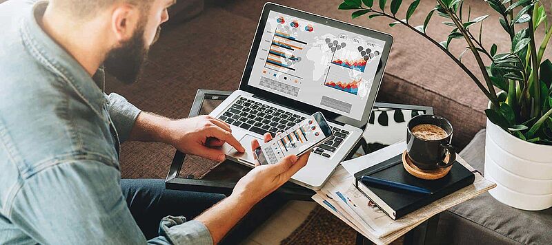Analytics Analytics Auswertungsansicht auf PC und Handy